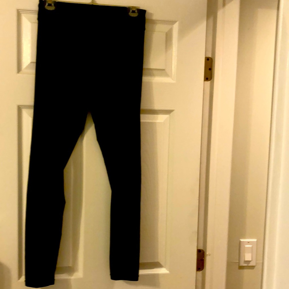 Coolibar Women’s black Leggings. SPF 50
